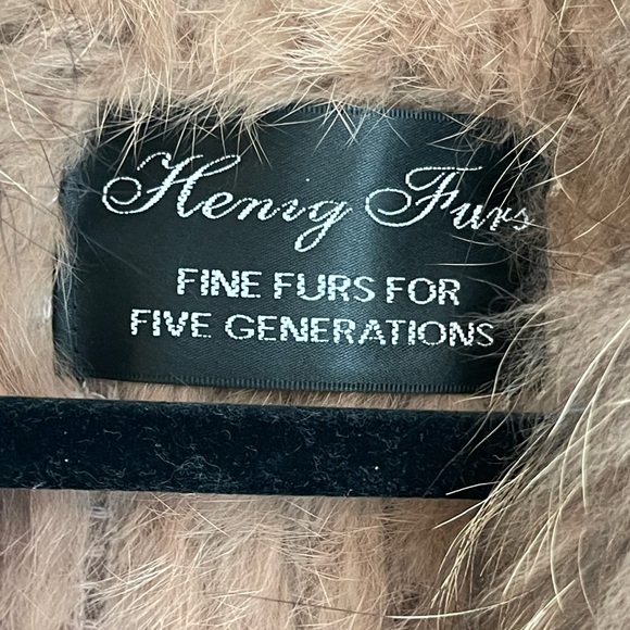 HENIG FURS FINE FUR VEST Taupe Rabbit and Raccoon Fur S/M NWT! - Picture 6 of 10